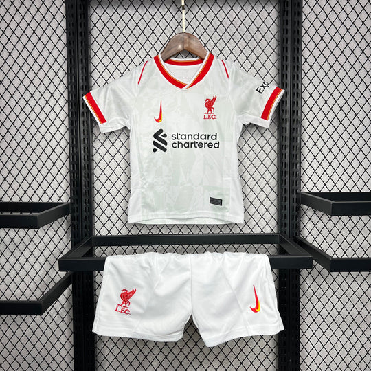 LIVERPOOL 2024 - 2025 3. PAITA LAPSET