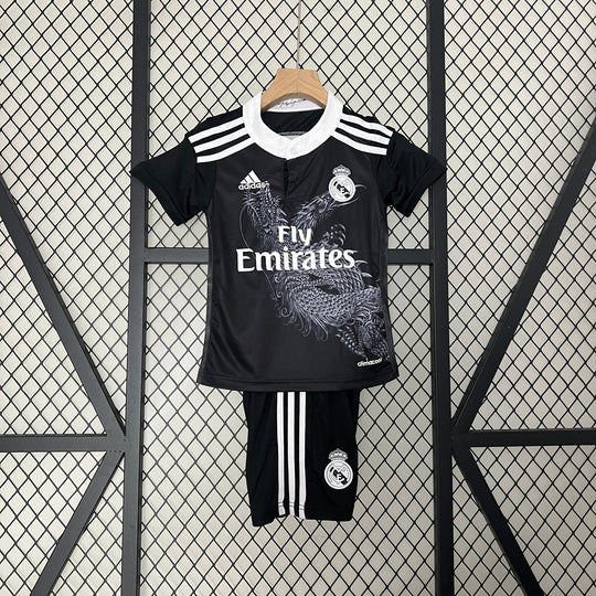 REAL MADRID 2014 - 2015  3. PAITA LAPSET