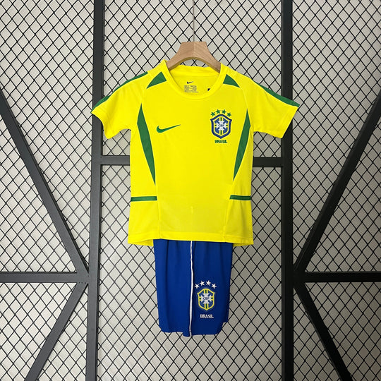 BRASILIA KOTIPAITA 2002 LAPSET