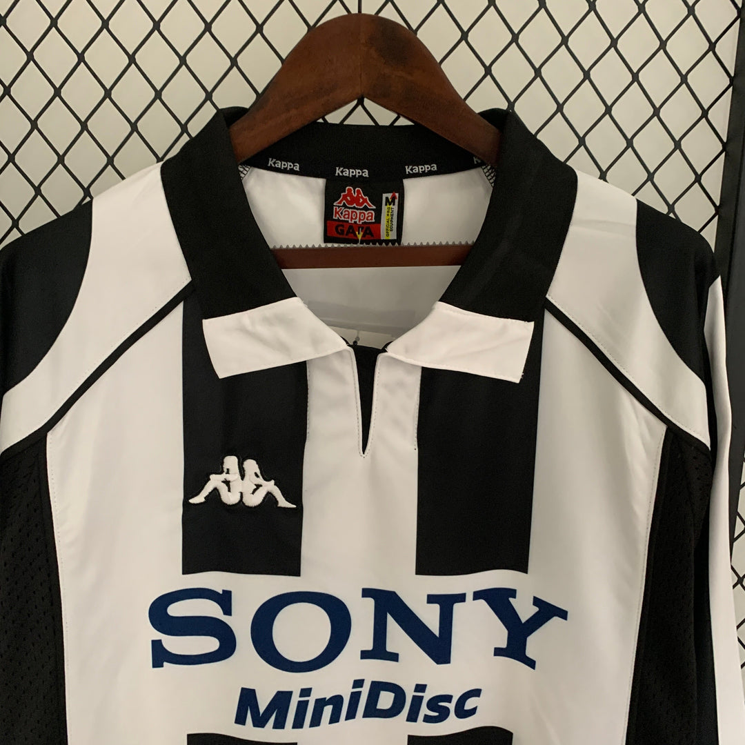 JUVENTUS 1997 - 1998 KOTIPAITA PITKÄHIHAINEN