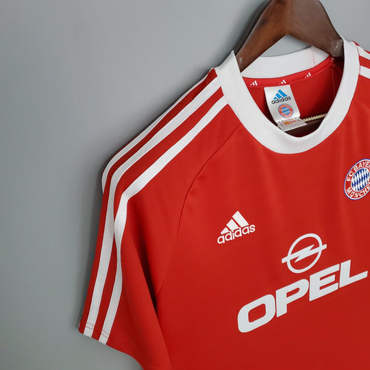 BAYERN MÜNCHEN 2000 - 2001 KOTIPAITA
