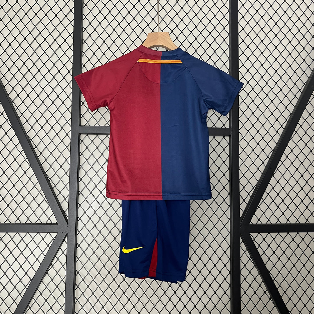 BARCELONA 2008 - 2009 KOTIPAITA LAPSET