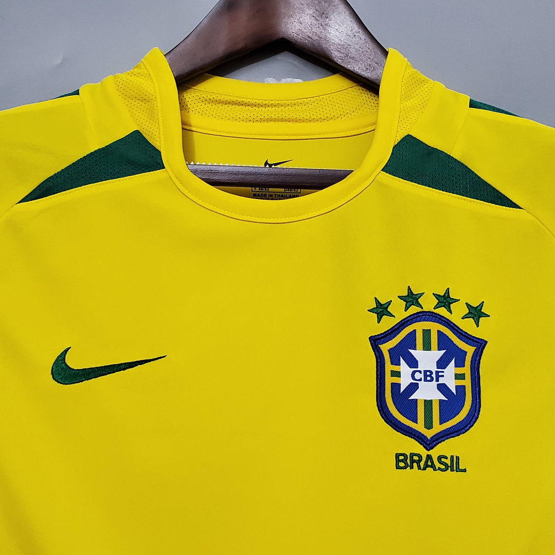 BRASILIA KOTIPAITA 2002