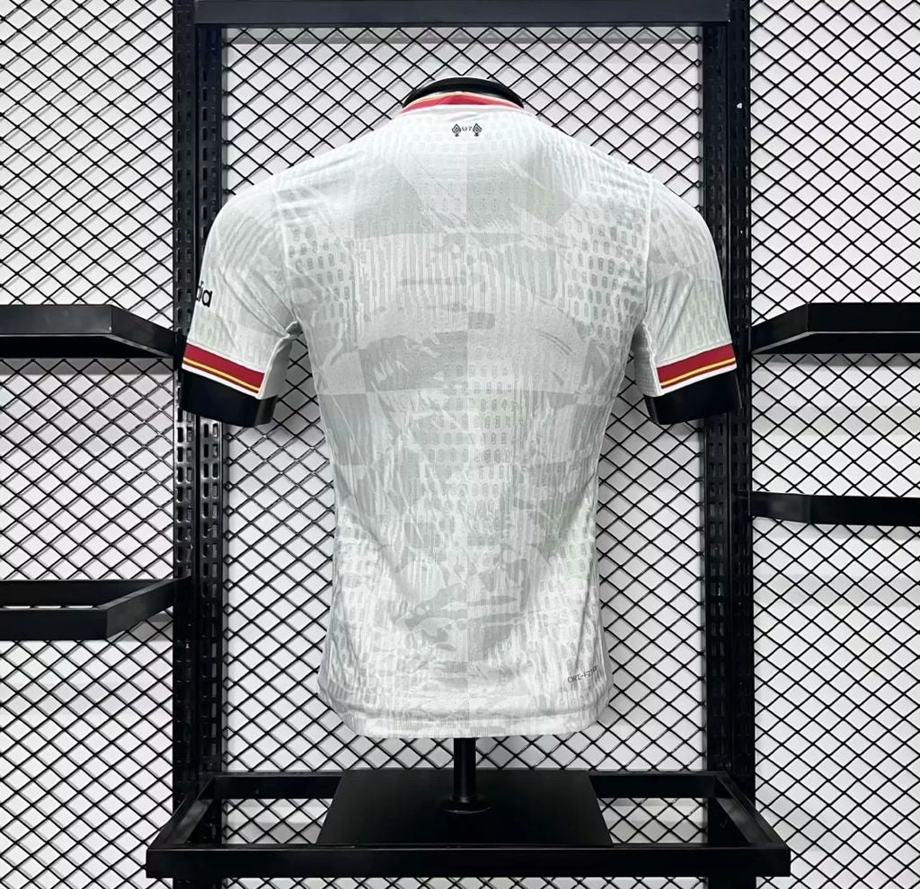LIVERPOOL 2024 - 2025 3. PAITA