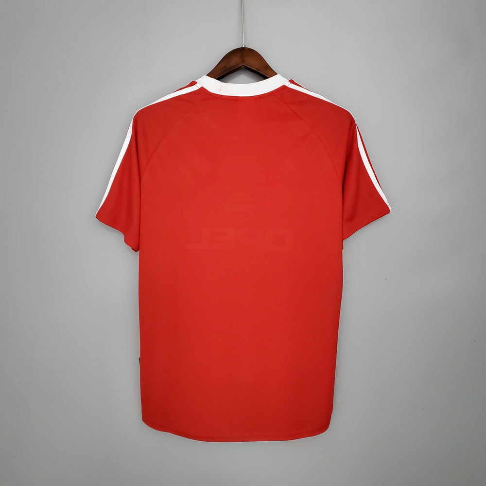 BAYERN MÜNCHEN 2000 - 2001 KOTIPAITA