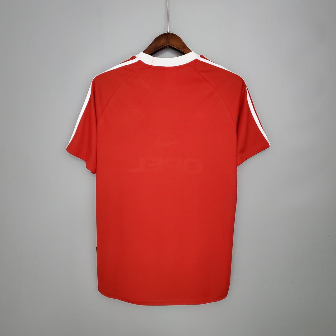 BAYERN MÜNCHEN 2000 - 2001 KOTIPAITA
