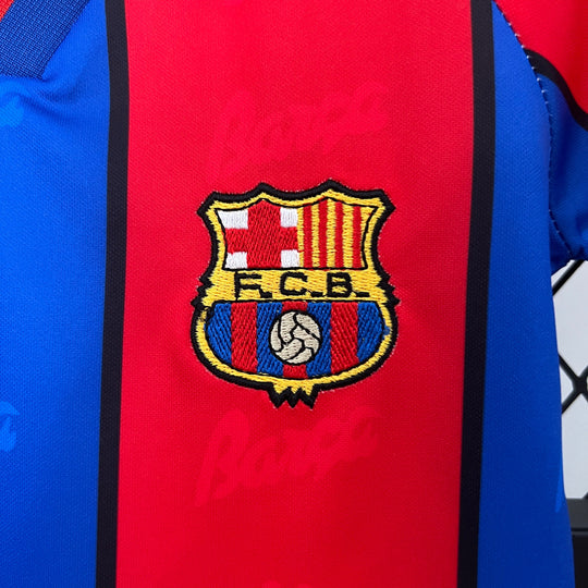 BARCELONA 1996 - 1997 KOTIPAITA LAPSET