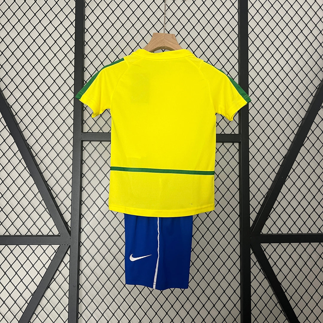 BRASILIA KOTIPAITA 2002 LAPSET