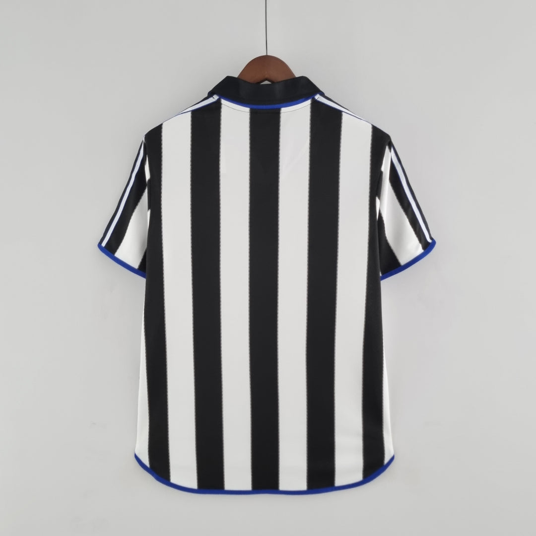 NEWCASTLE 2000 - 2001 KOTIPAITA