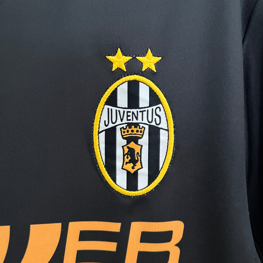 JUVENTUS 2001 - 2002 VIERASPAITA