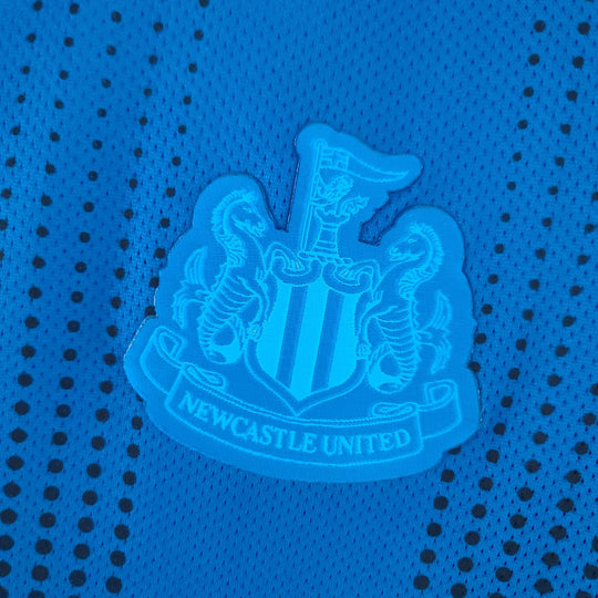 NEWCASTLE 2022 - 2023 SININEN