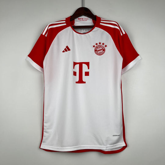 BAYERN MÜNCHEN 2023 - 2024 KOTIPAITA