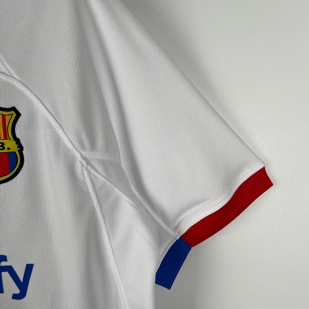 BARCELONA 2023 - 2024 VIERASPAITA