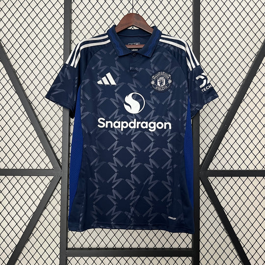MANCHESTER UNITED 2024 - 2025 VIERASPAITA