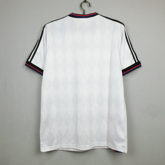 BAYERN MÜNCHEN 1995 - 1996 VIERASPAITA
