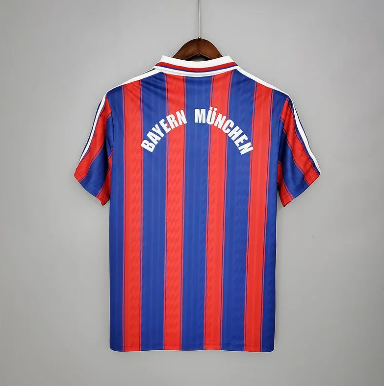 BAYERN MÜNCHEN 1996 - 1997 KOTIPAITA
