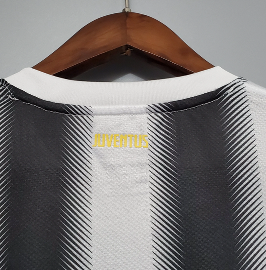 JUVENTUS 2010 - 2011 KOTIPAITA