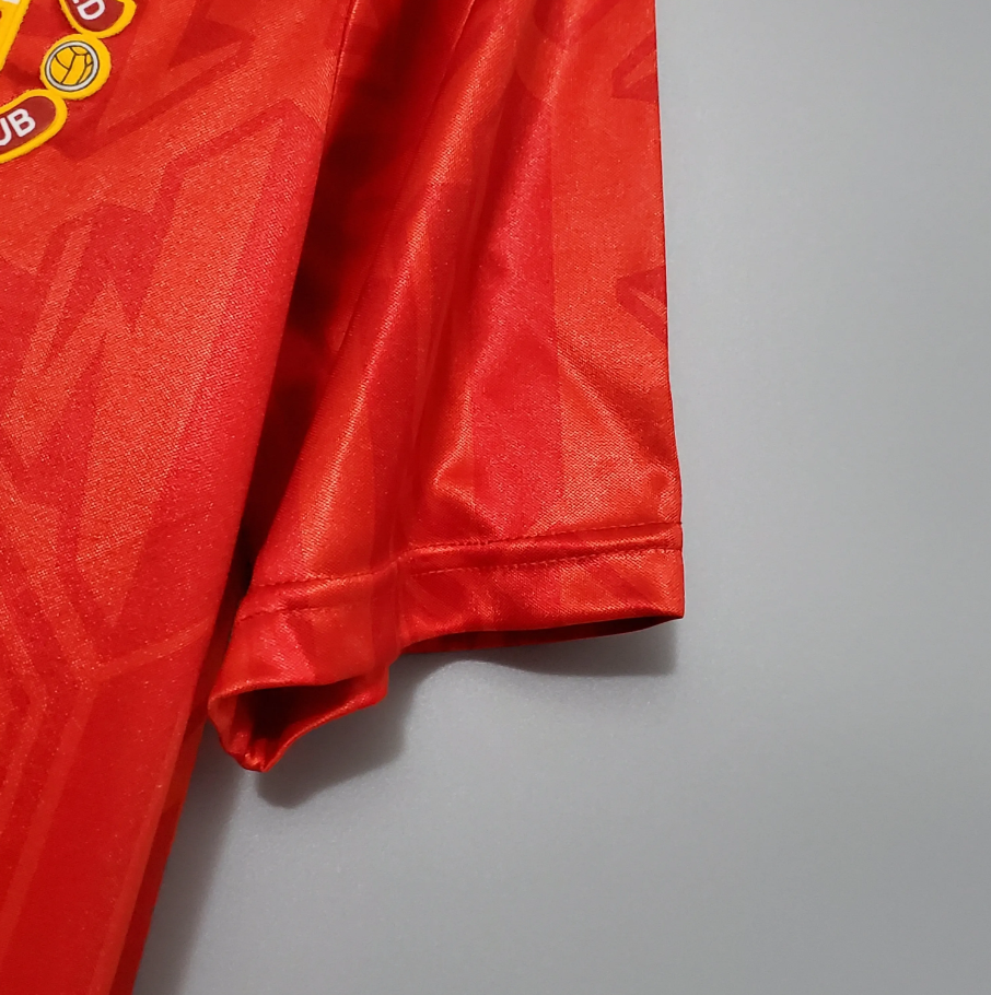 MANCHESTER UNITED 1992–1993 KOTIPAITA