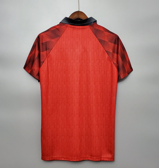 MANCHESTER UNITED 1996-1997 KOTIPAITA