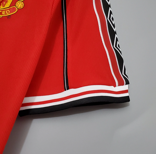 MANCHESTER UNITED 1998-1999 KOTIPAITA