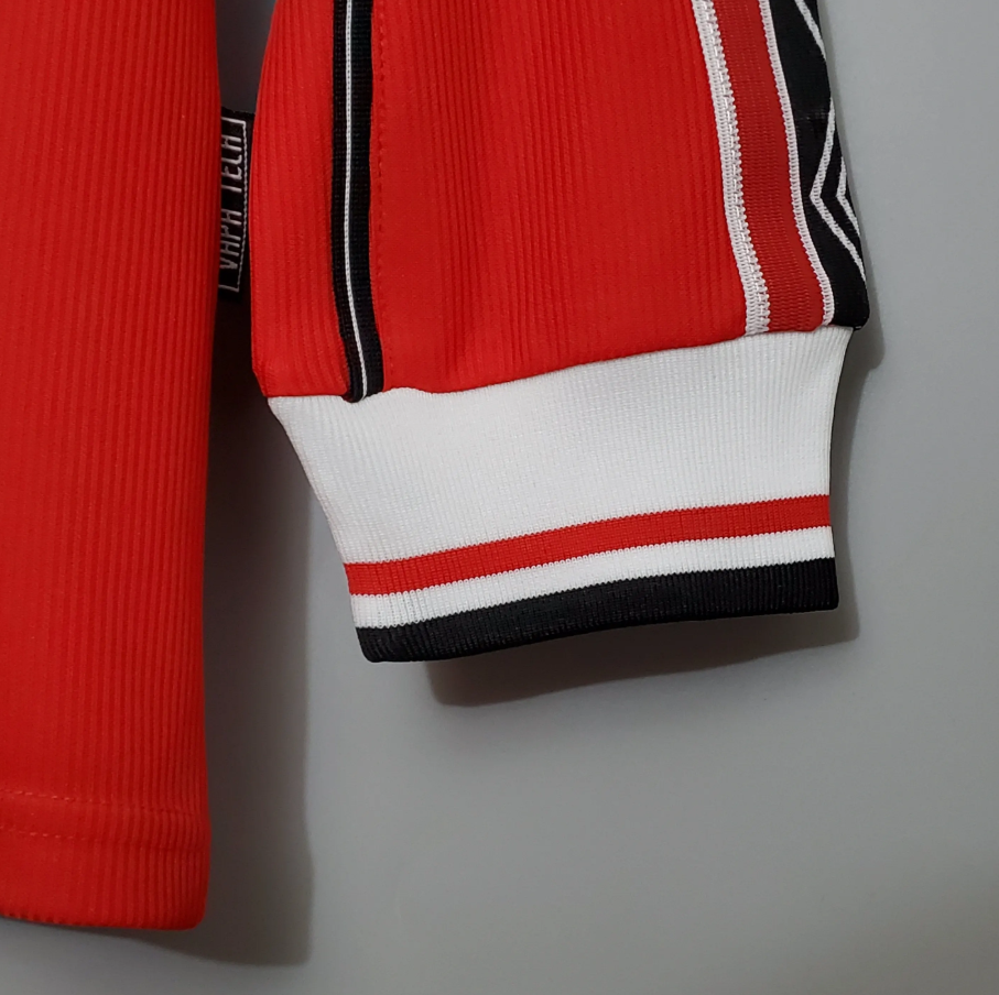 MANCHESTER UNITED 1998 - 1999 KOTIPAITA PITKÄHIHAINEN
