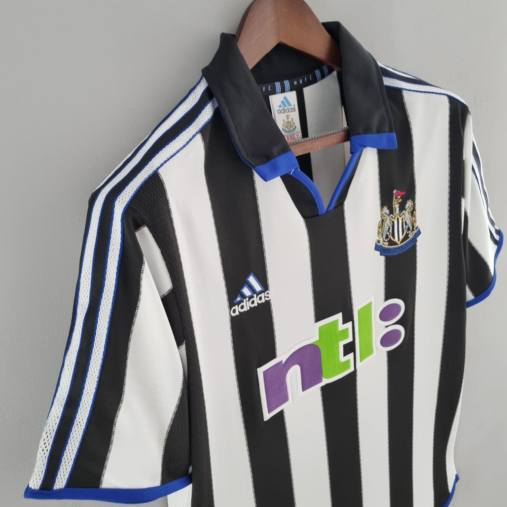 NEWCASTLE 2000 - 2001 KOTIPAITA