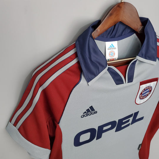 BAYERN MÜNCHEN 1998 - 1999 VIERASPAITA