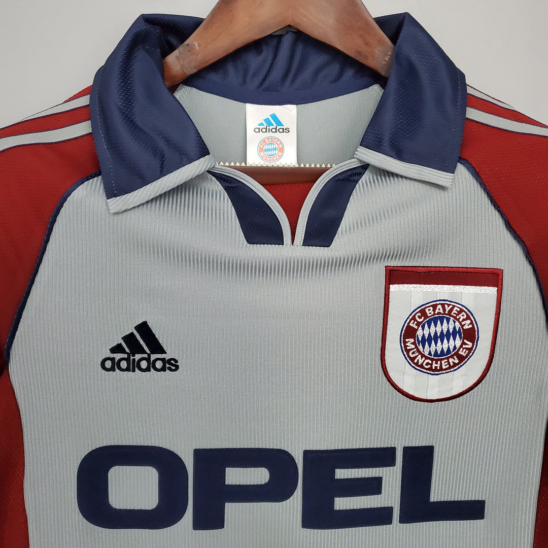 BAYERN MÜNCHEN 1998 - 1999 VIERASPAITA