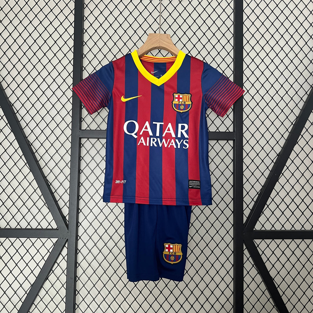 BARCELONA 2013 - 2014 KOTIPAITA LAPSET