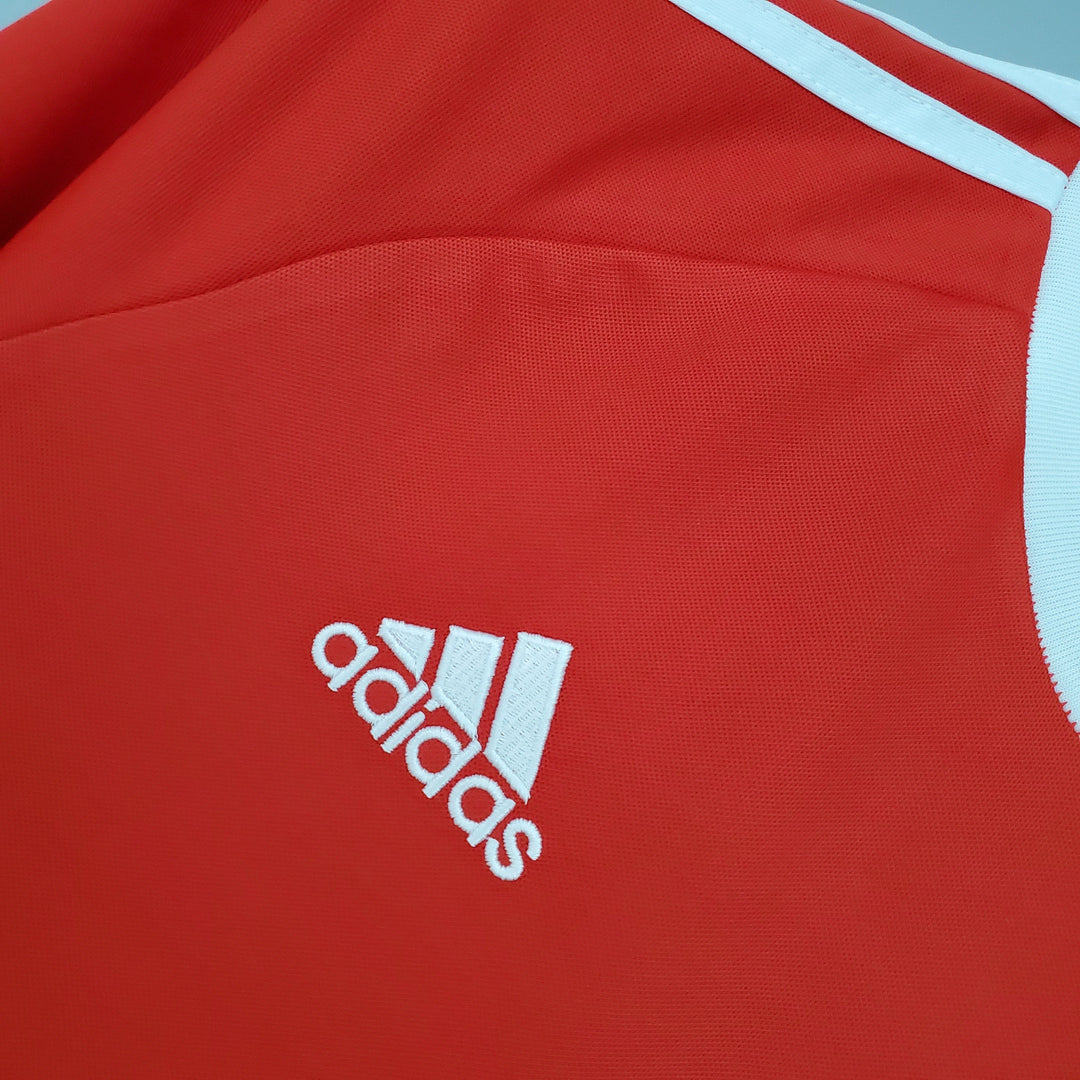 BAYERN MÜNCHEN 2000 - 2001 KOTIPAITA