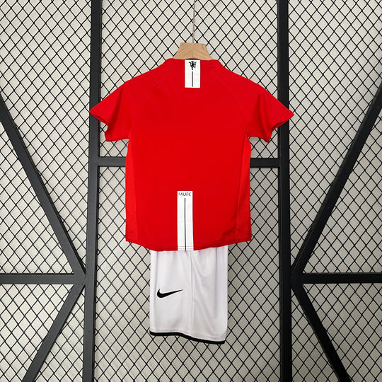 MANCHESTER UNITED CHAMPIONS LEAGUE 2008 FINAALI LAPSET