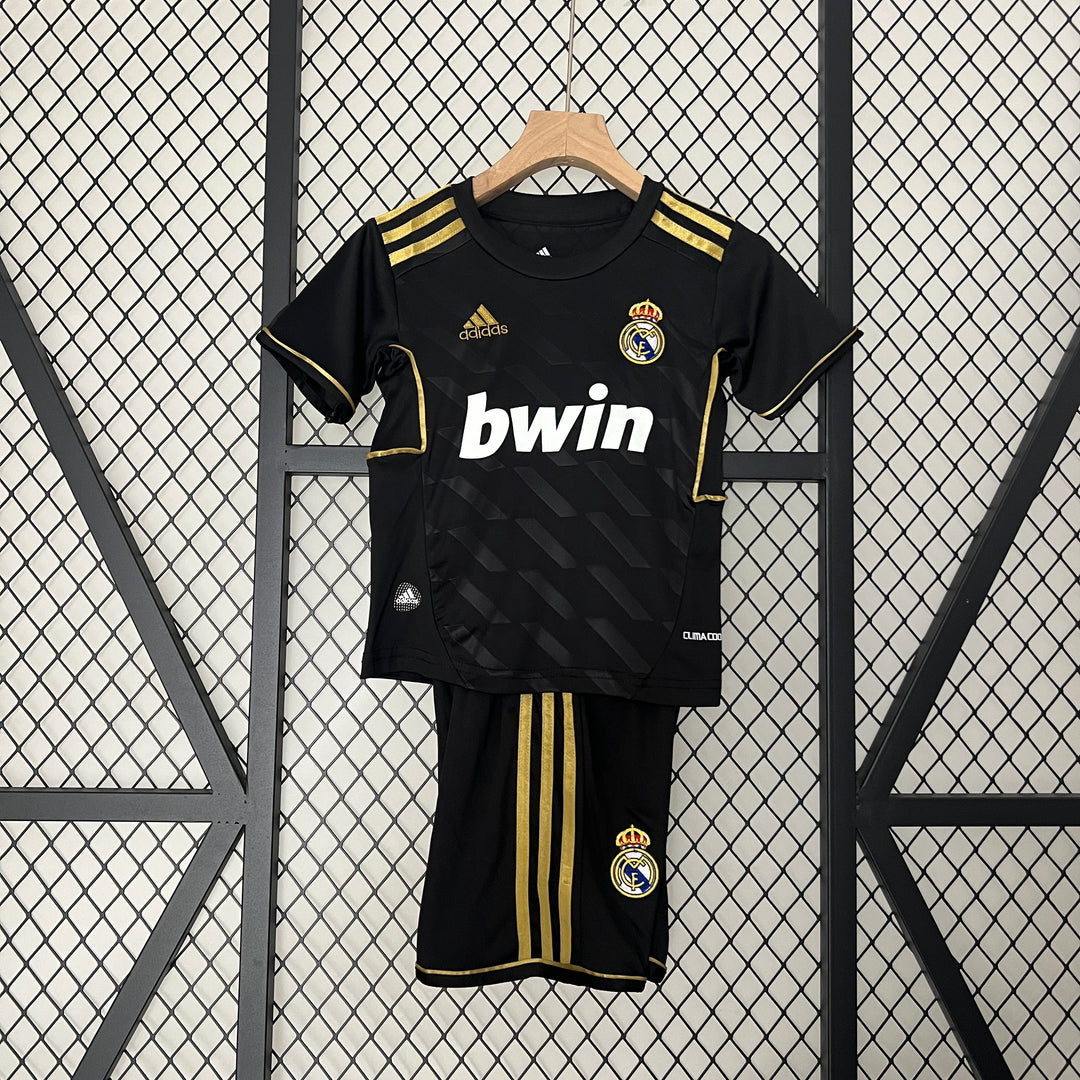 REAL MADRID 2011 - 2012 VIERASPAITA LAPSET