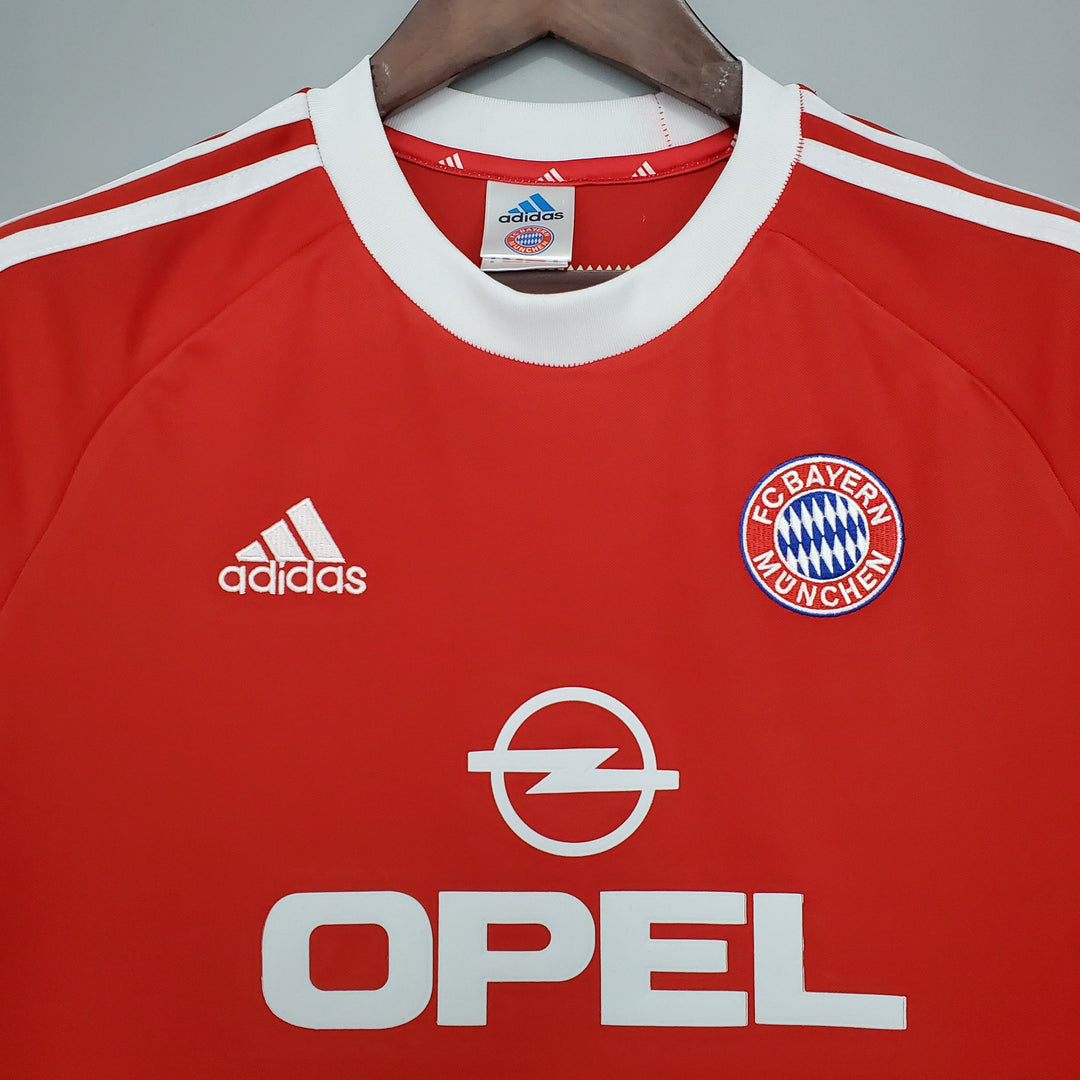 BAYERN MÜNCHEN 2000 - 2001 KOTIPAITA