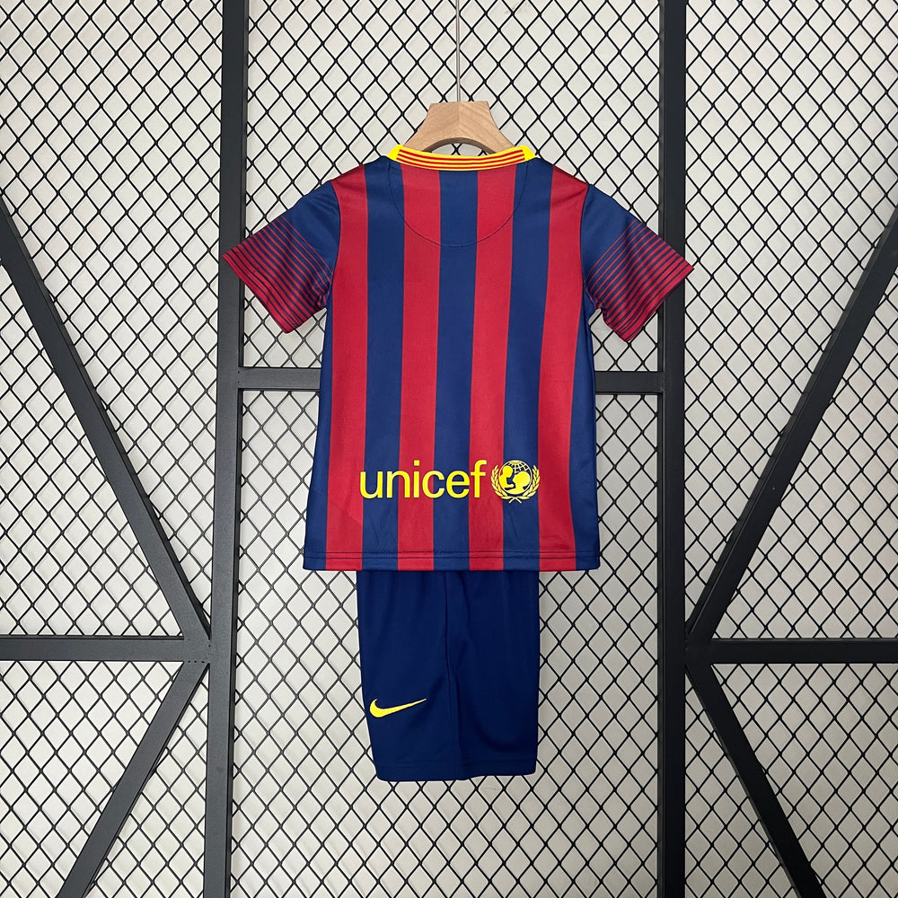 BARCELONA 2013 - 2014 KOTIPAITA LAPSET