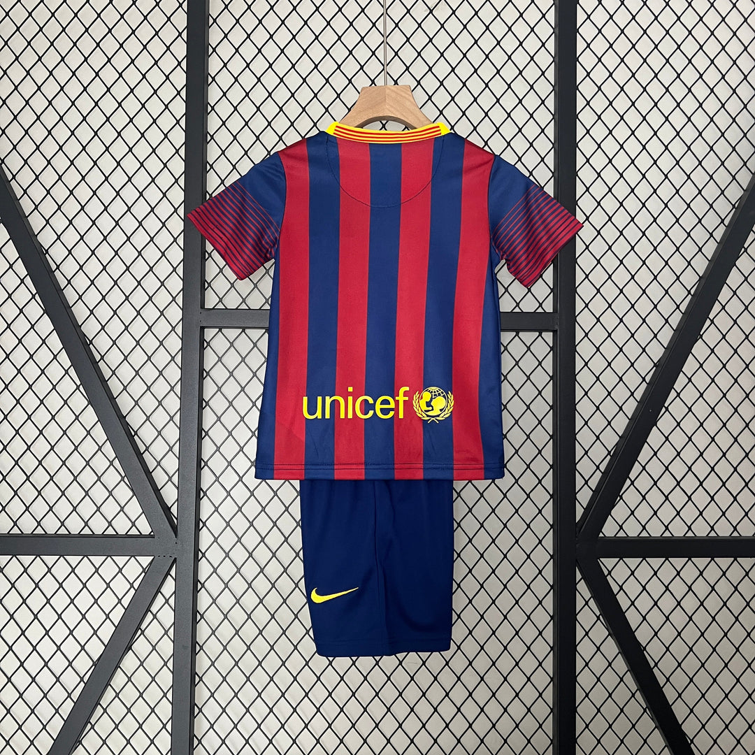 BARCELONA 2013 - 2014 KOTIPAITA LAPSET
