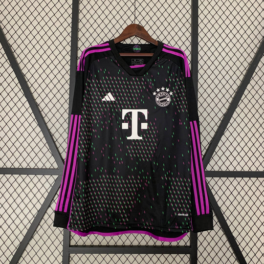 BAYERN MÜNCHEN 2023 - 2024 VIERASPAITA PITKÄHIHAINEN