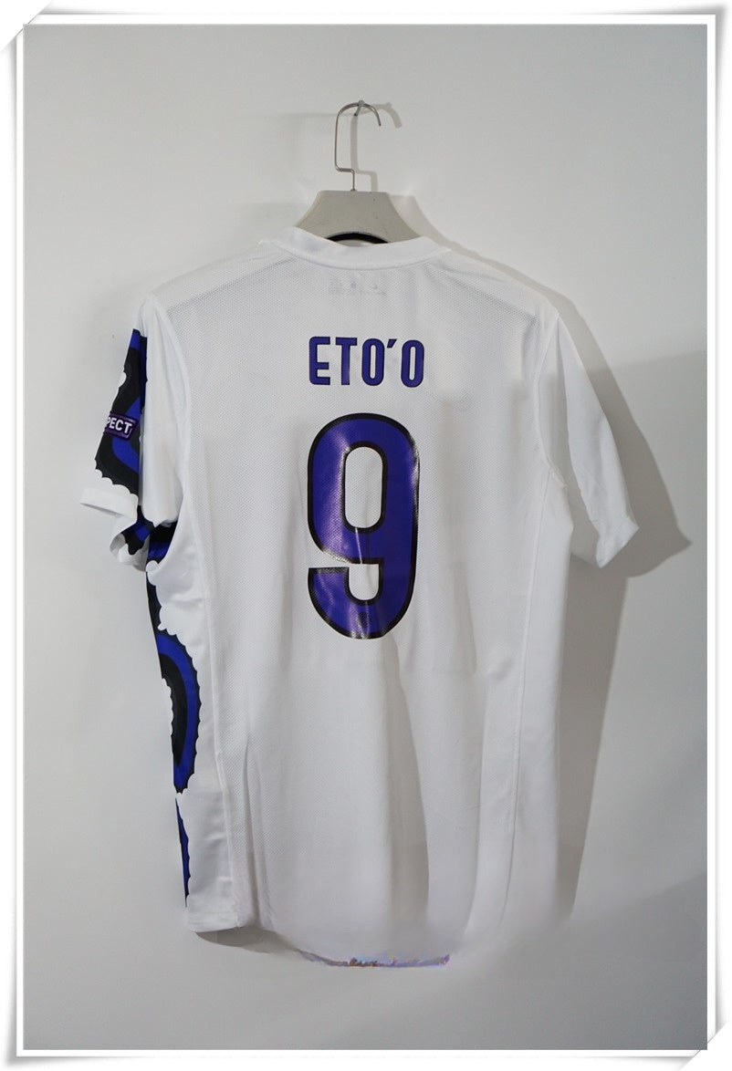 INTER MILAN 2010 - 2011 VIERASPAITA