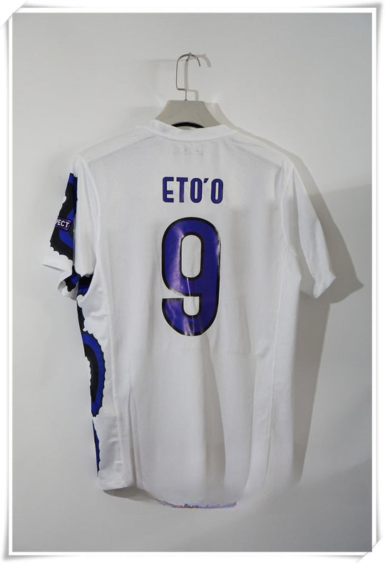 INTER MILAN 2010 - 2011 VIERASPAITA