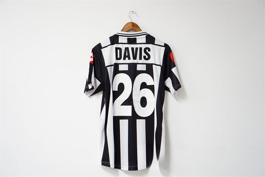 JUVENTUS 2001 - 2002 KOTIPAITA